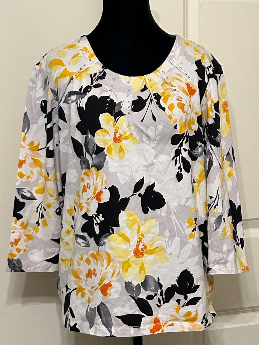 Alfred Dunner Women's Floral Crewneck Top with Silver Embellishments